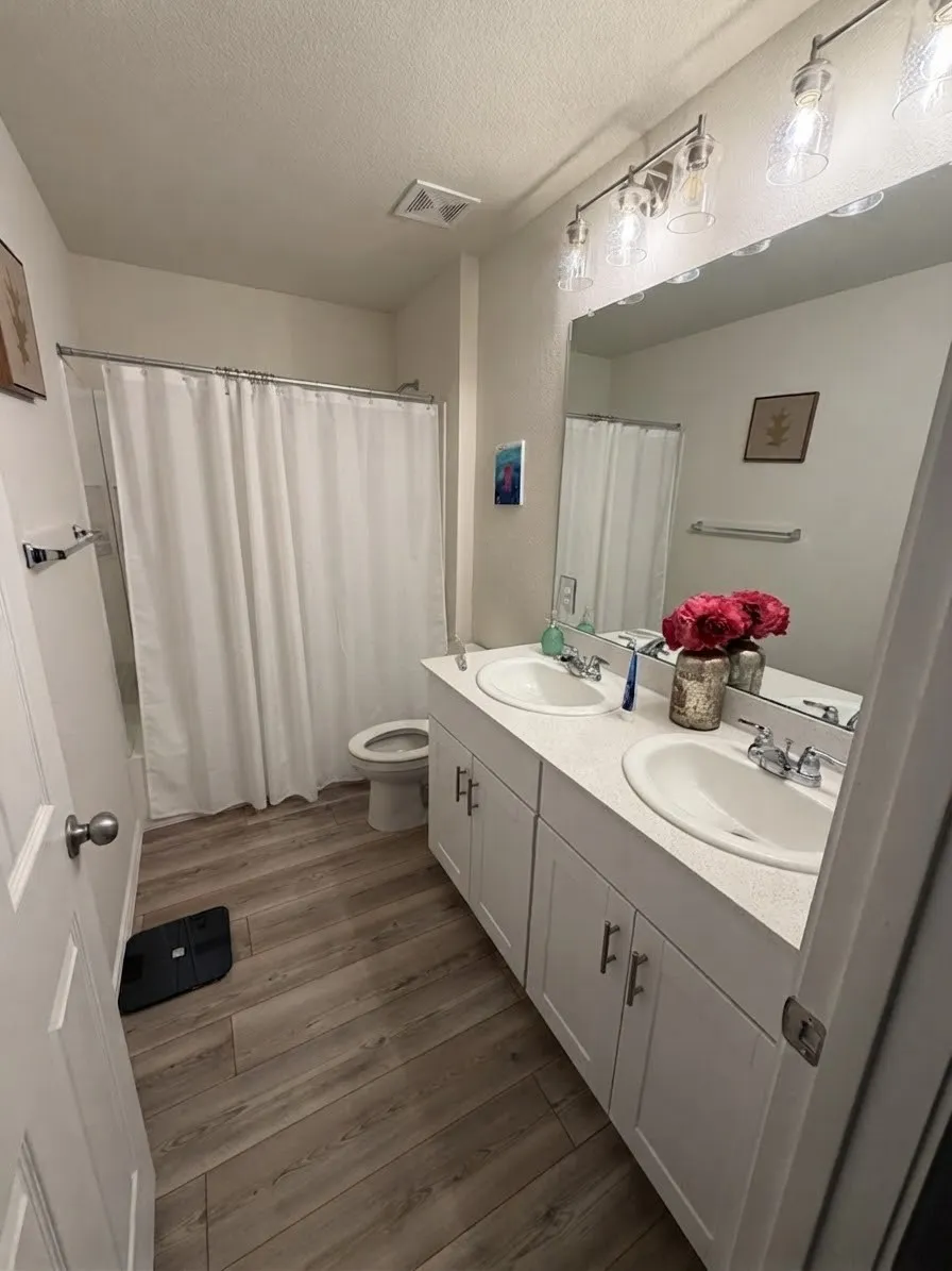14040 Haggerston Drive Pilot Point, TX 76258