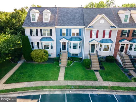 144 CONNERY TERRACE SW