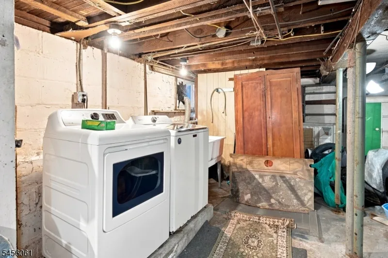1455 Clinton Ave Irvington, NJ 07111