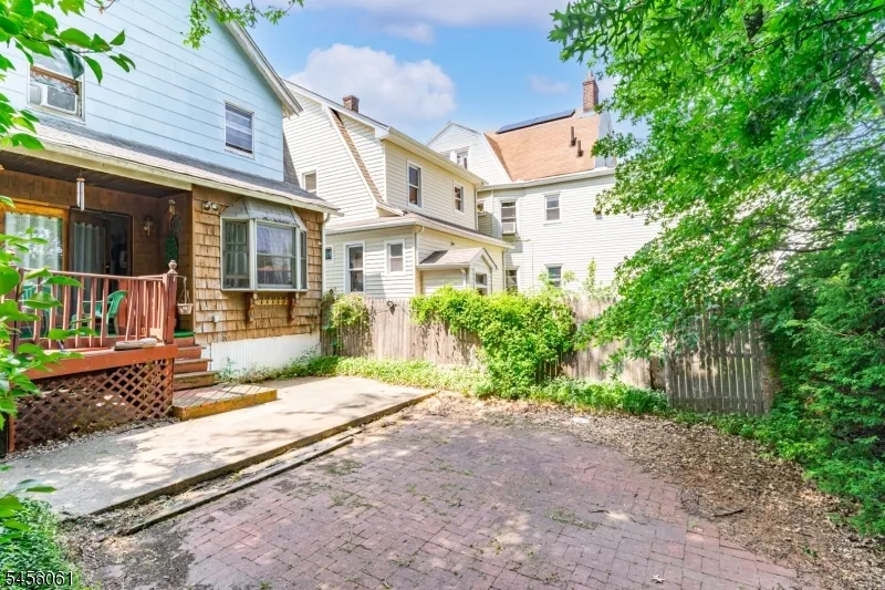 1455 Clinton Ave Irvington, NJ 07111