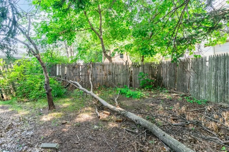 1455 Clinton Ave Irvington, NJ 07111