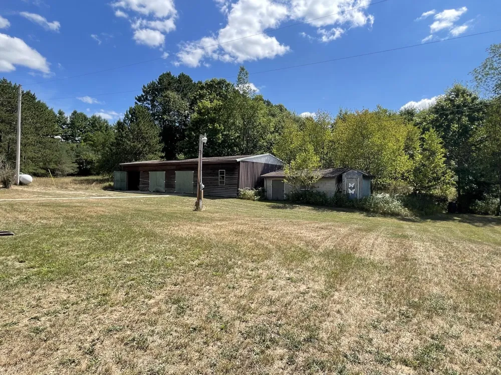 7225 E Sargeo Drive Luther, MI 49656