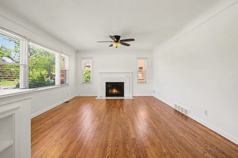 1609 Marian Avenue Ann Arbor, MI 48103