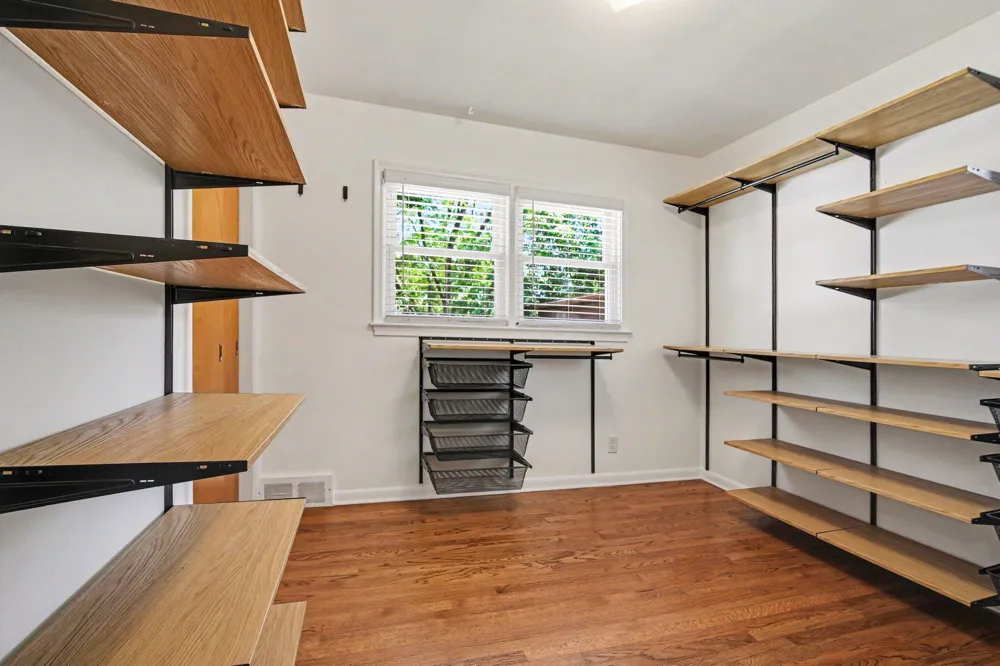 1609 Marian Avenue Ann Arbor, MI 48103