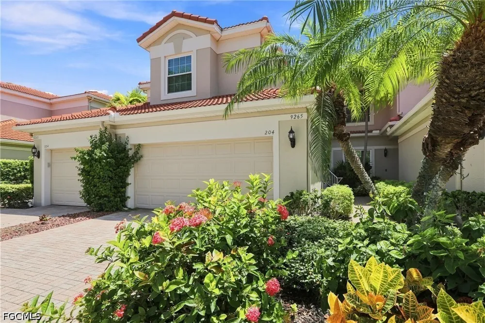 Belleza Way #204 Fort Myers, FL 33908