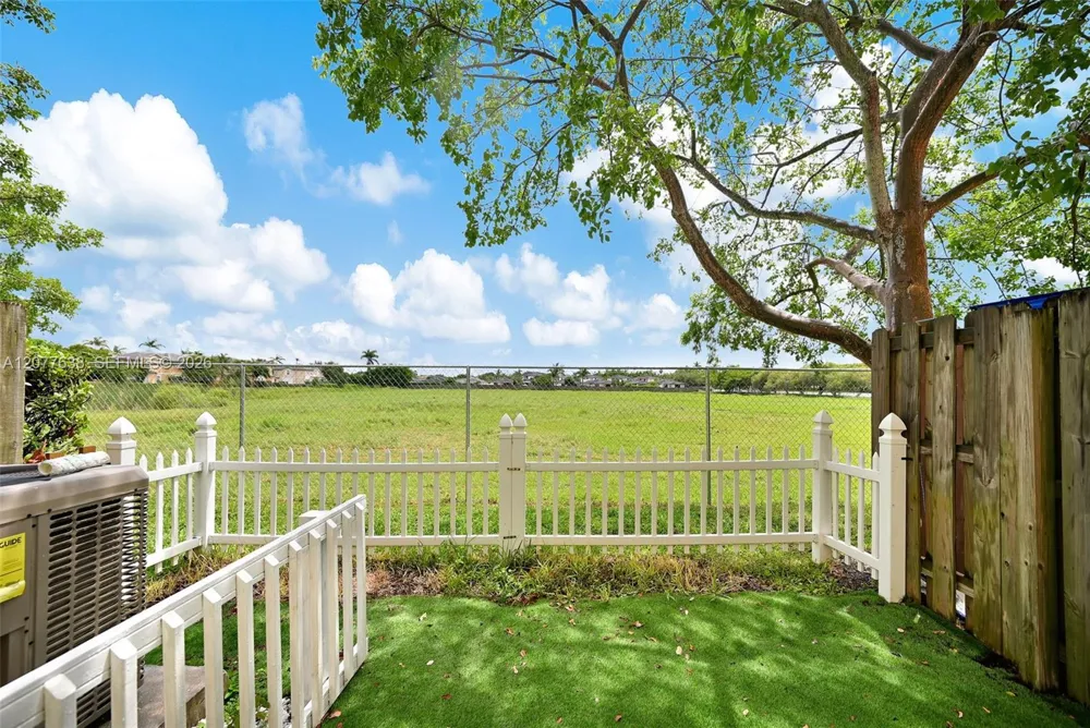 134 SE 28th Ter #5 Homestead, FL 33033
