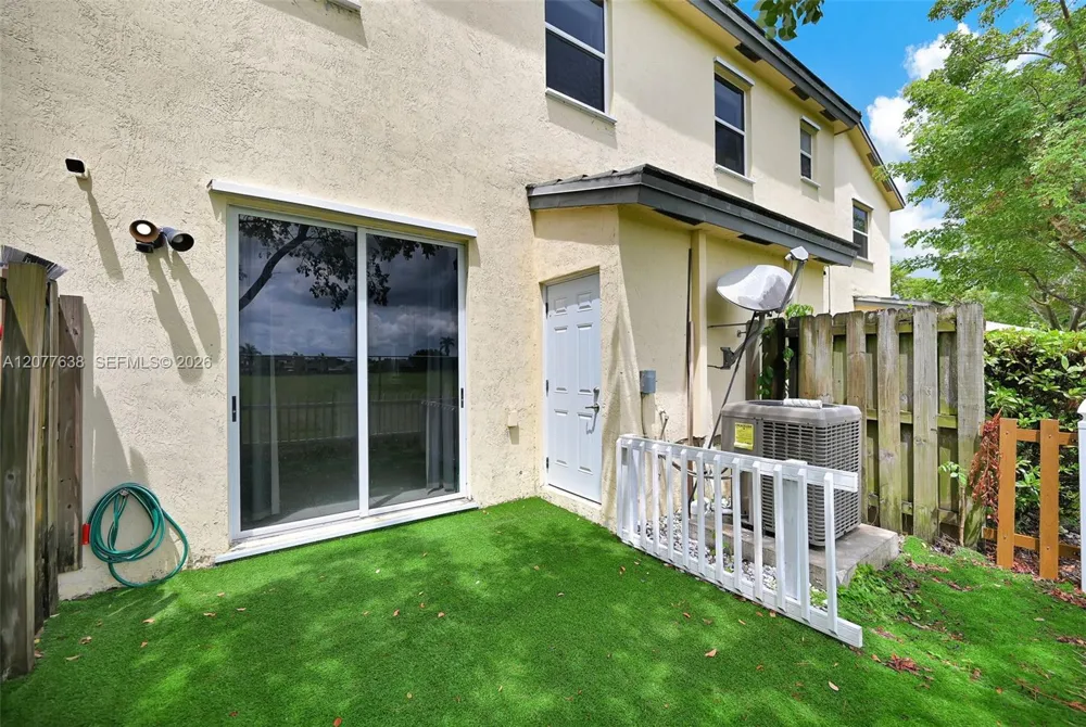 134 SE 28th Ter #5 Homestead, FL 33033