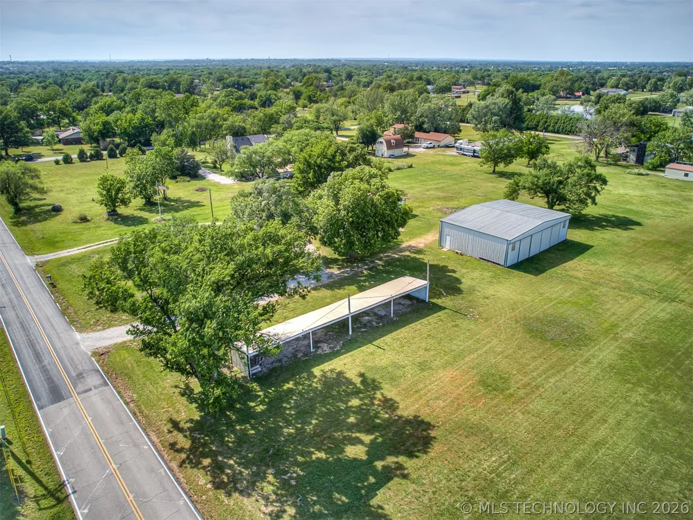 15115 E 136th Street Collinsville, OK 74021