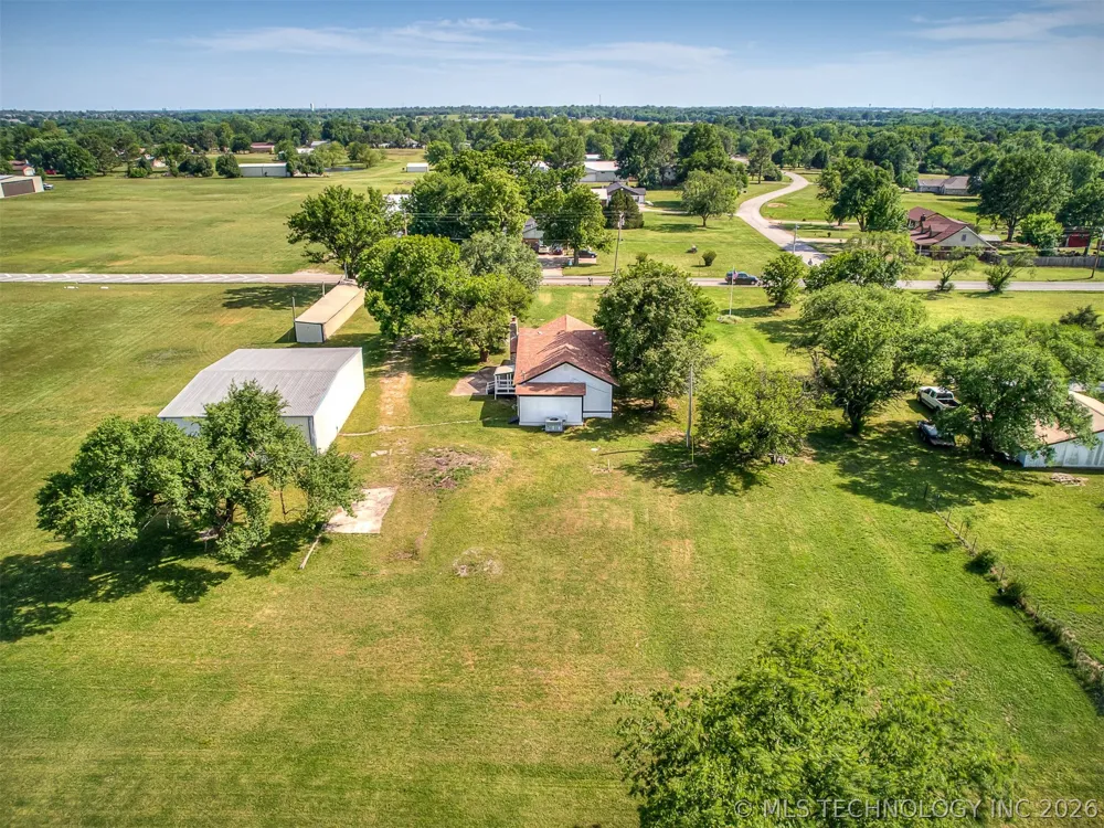 15115 E 136th Street Collinsville, OK 74021