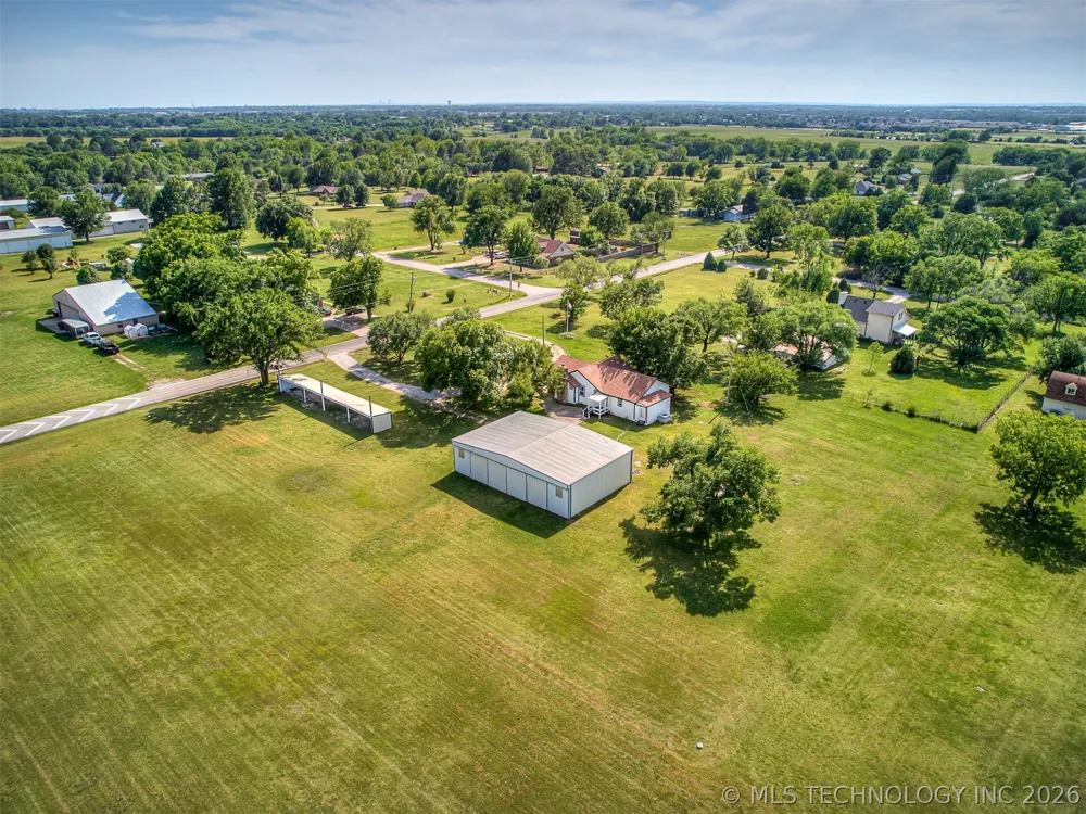 15115 E 136th Street Collinsville, OK 74021