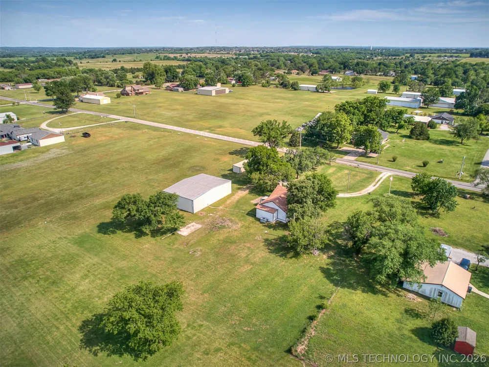 15115 E 136th Street Collinsville, OK 74021