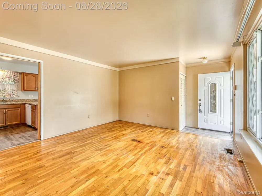 15681 Leader Street Taylor City, MI 48180