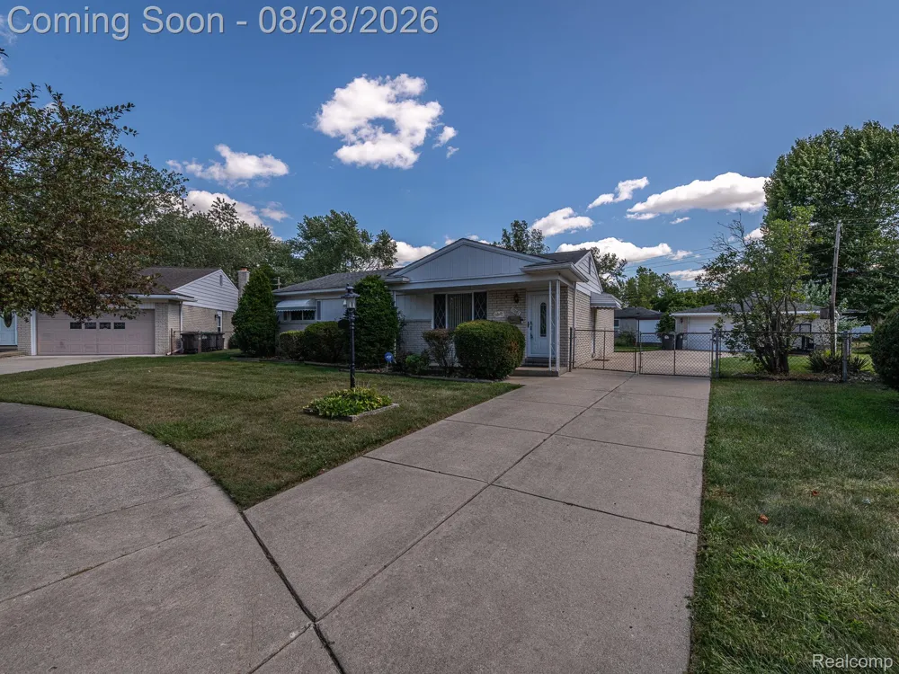 15681 Leader Street Taylor City, MI 48180