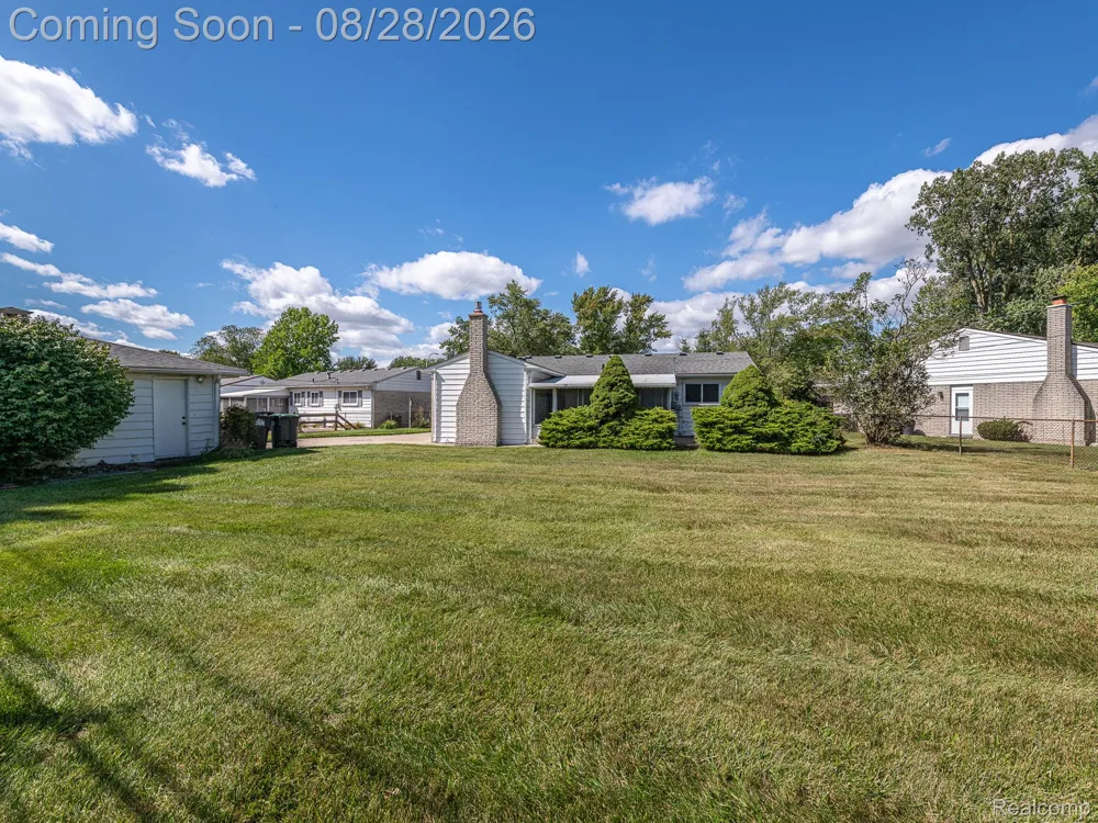 15681 Leader Street Taylor City, MI 48180