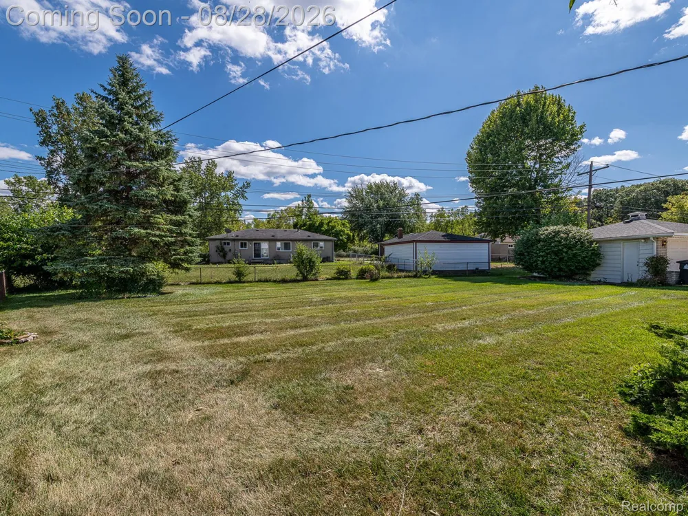 15681 Leader Street Taylor City, MI 48180