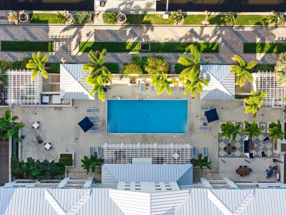 536 BAHIA BEACH BOULEVARD #216B Ruskin, FL 33570