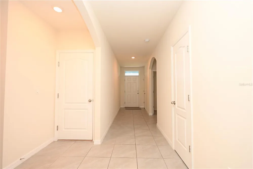 2548 RYLAND FALLS DRIVE Lakeland, FL 33811