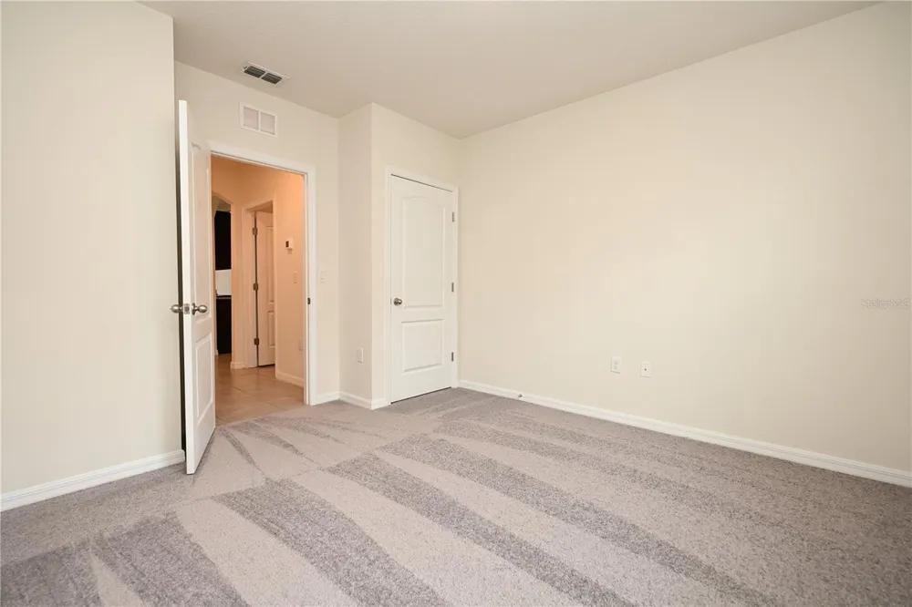 2548 RYLAND FALLS DRIVE Lakeland, FL 33811