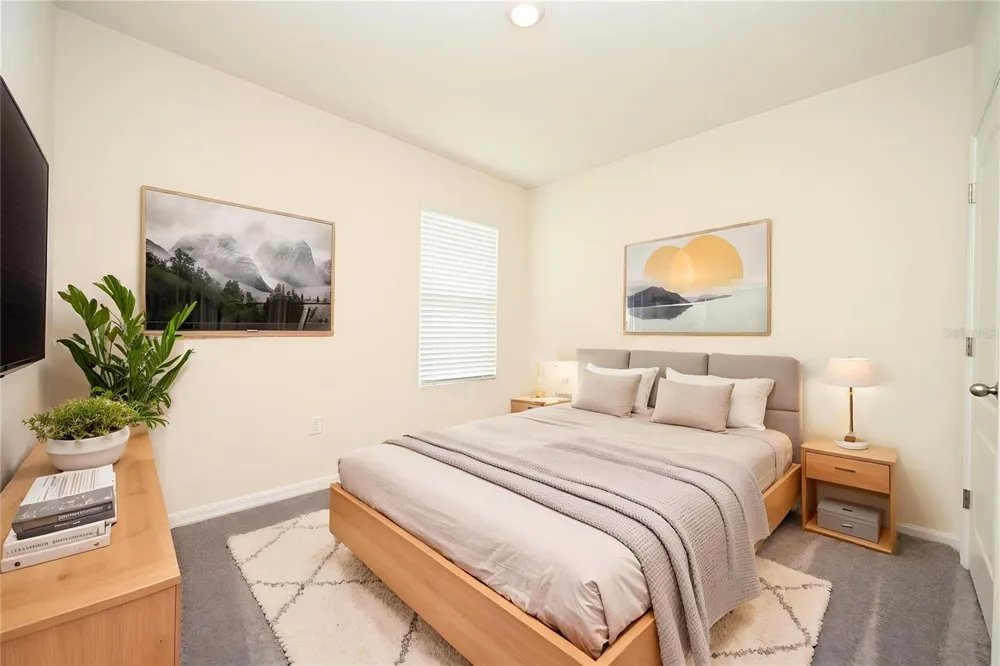 2548 RYLAND FALLS DRIVE Lakeland, FL 33811