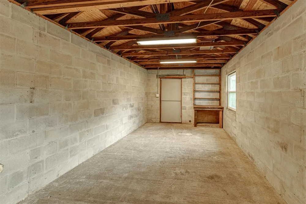 2530 IDLEWILD STREET Lakeland, FL 33801