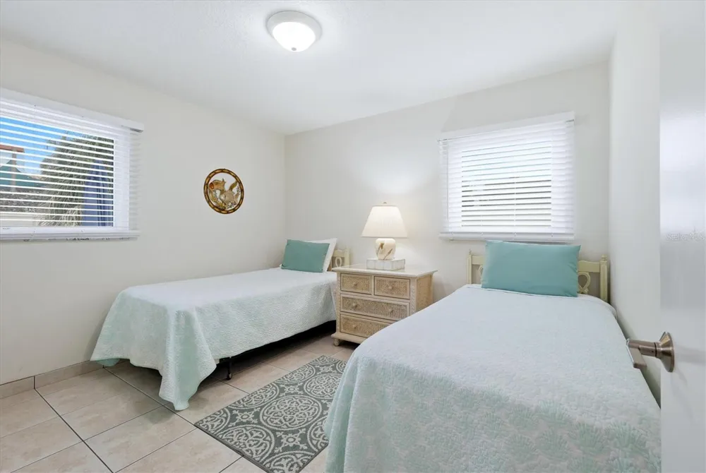 6309 FLAMINGO DRIVE Apollo Beach, FL 33572