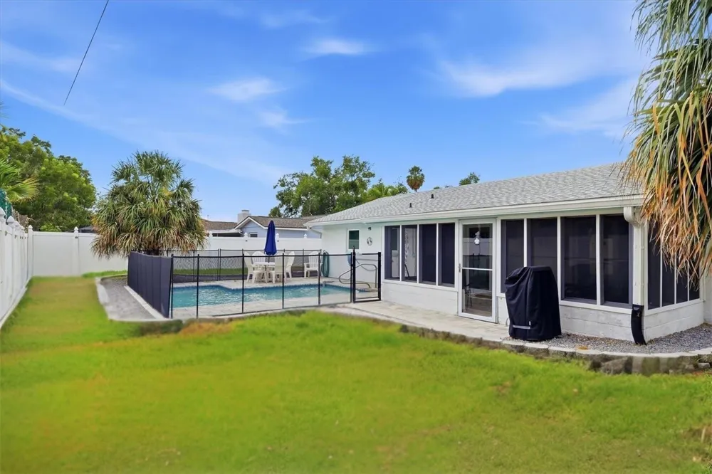 6309 FLAMINGO DRIVE Apollo Beach, FL 33572