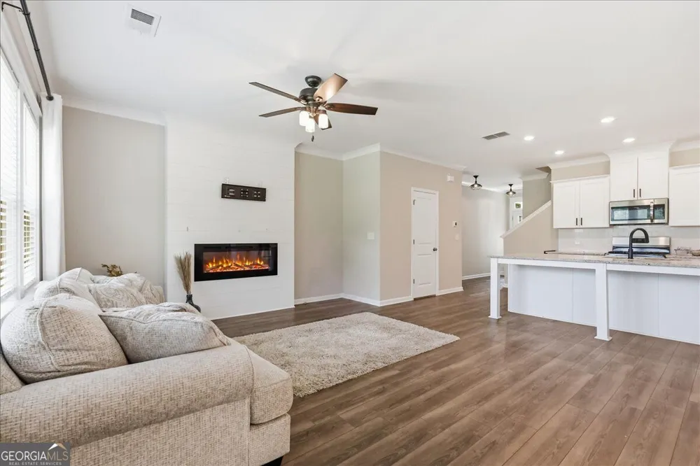 6458 Lanier Harbor LNDG Buford, GA 30518