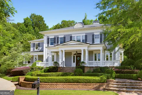 2000 Lancaster SQ