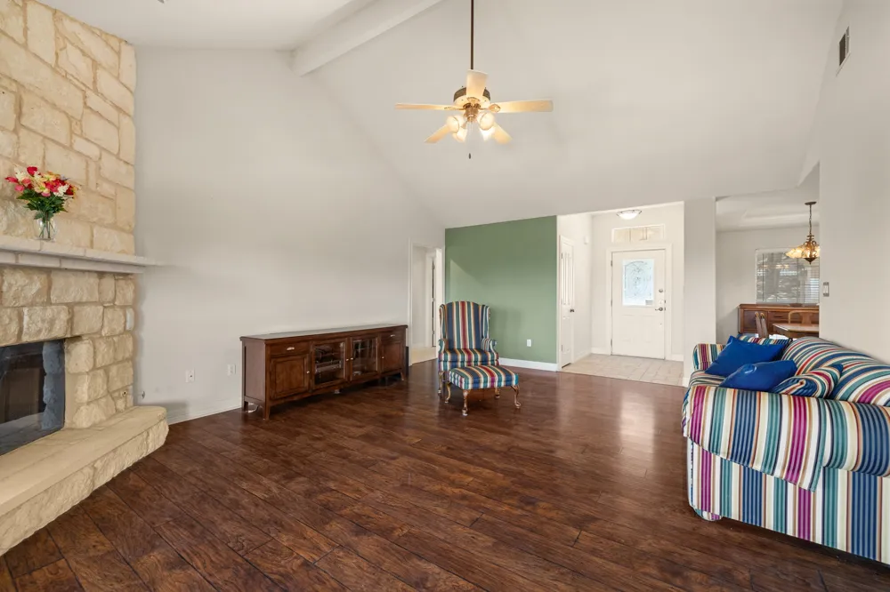 20406 WHITEROCK DRIVE Lago Vista, TX 78645