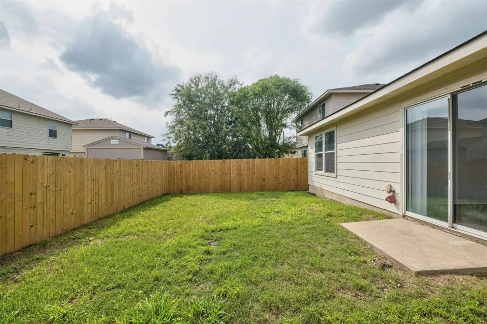 12409 Sky Harbor Drive Del Valle, TX 78617