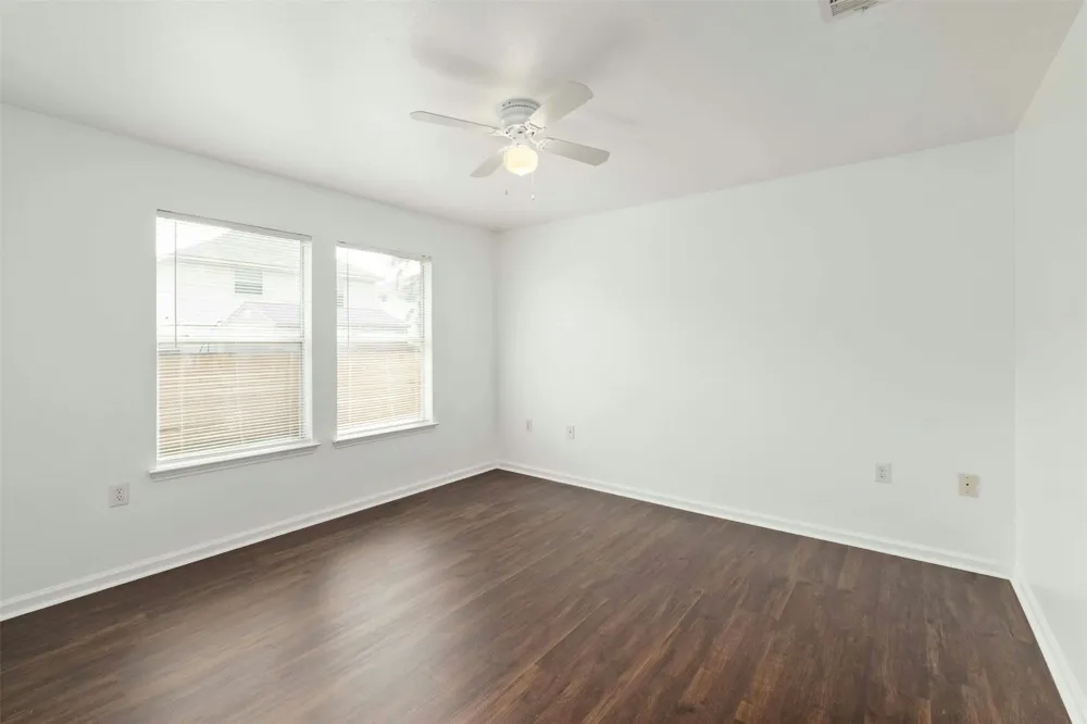 12409 Sky Harbor Drive Del Valle, TX 78617