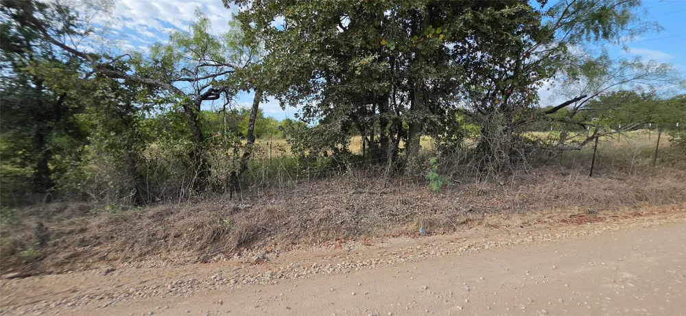 301 County Road 315 Comanche, TX 76442