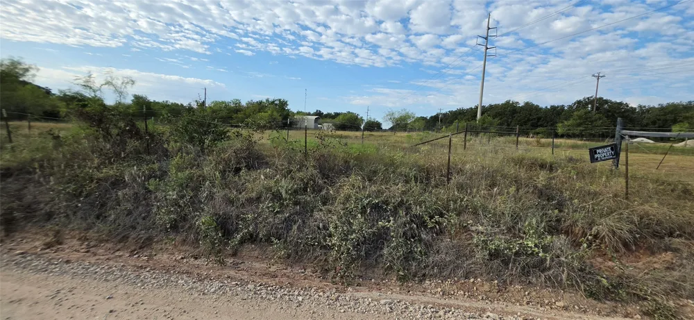 301 County Road 315 Comanche, TX 76442