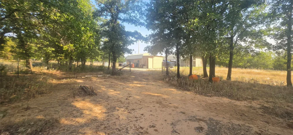 301 County Road 315 Comanche, TX 76442
