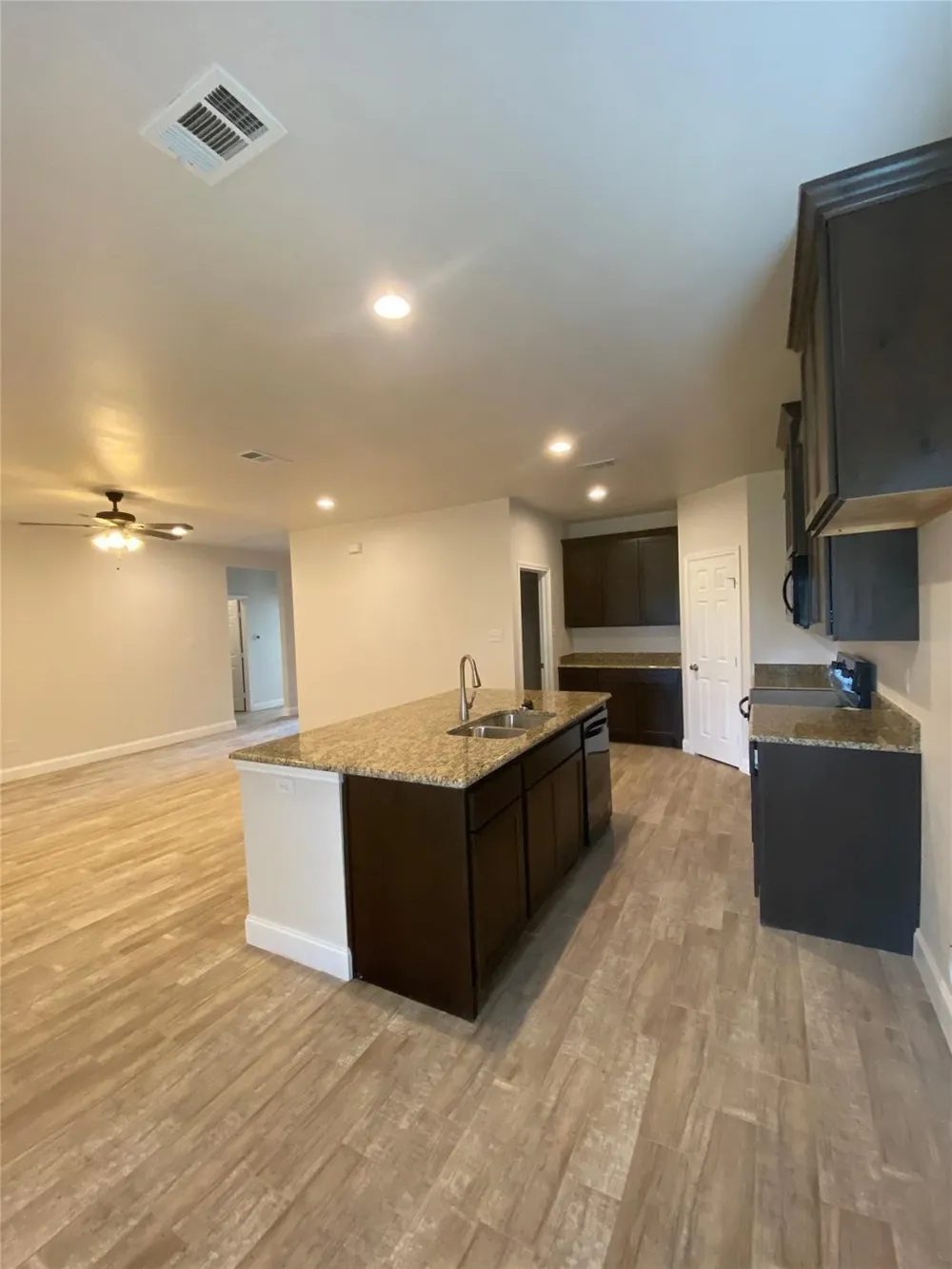2202 Jones Street Greenville, TX 75401