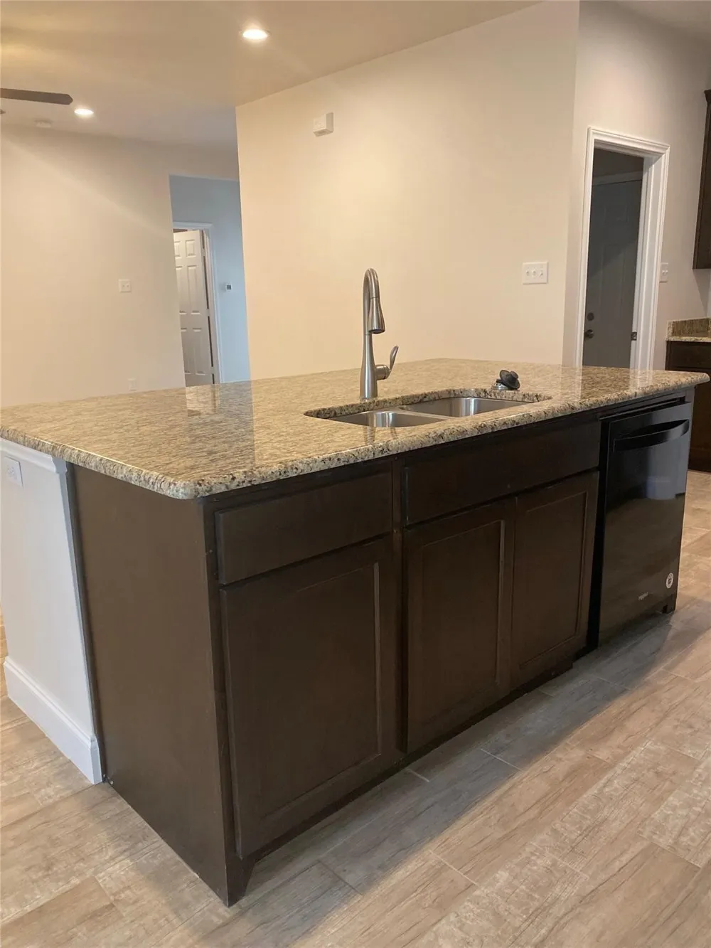 2202 Jones Street Greenville, TX 75401