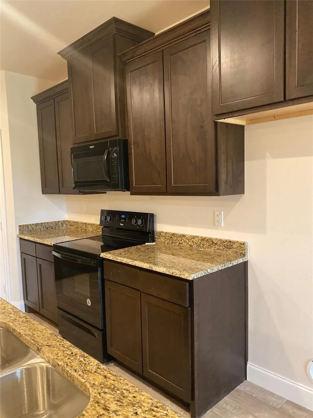 2202 Jones Street Greenville, TX 75401