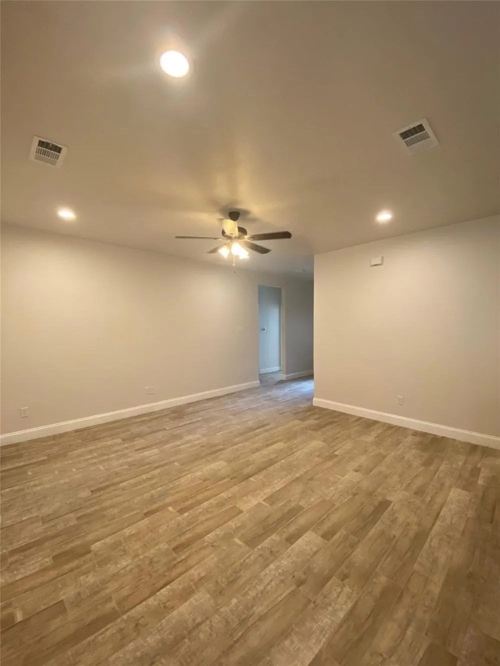 2202 Jones Street Greenville, TX 75401