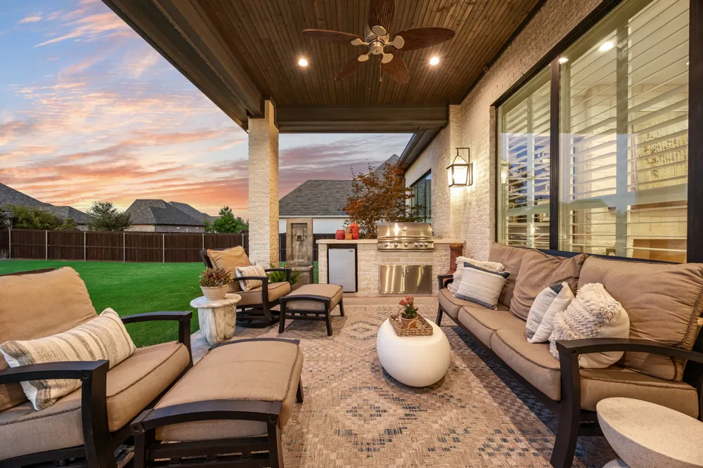 2201 Hanna Court Midlothian, TX 76065