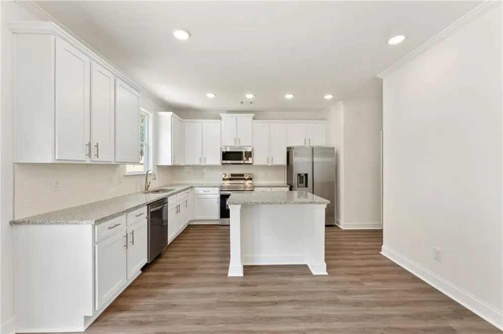7332 Rocklin Lane Flowery Branch, GA 30542