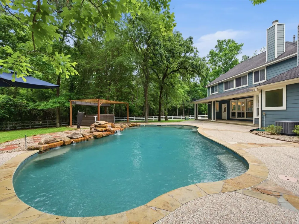 8710 Linn Lane Magnolia, TX 77354