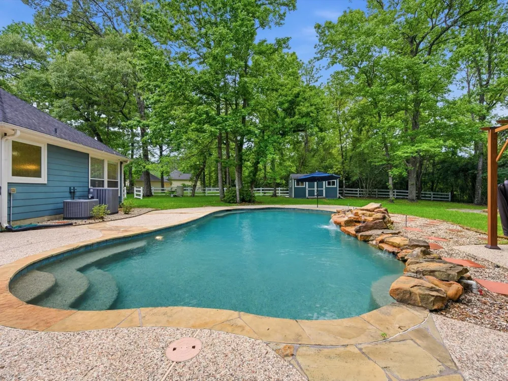 8710 Linn Lane Magnolia, TX 77354