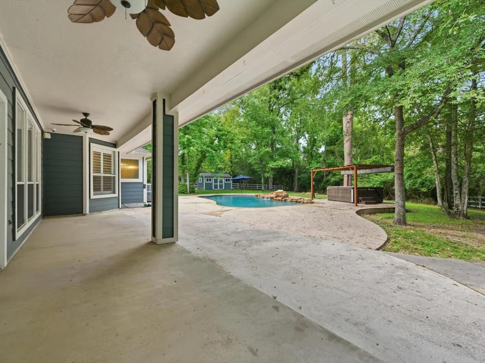 8710 Linn Lane Magnolia, TX 77354