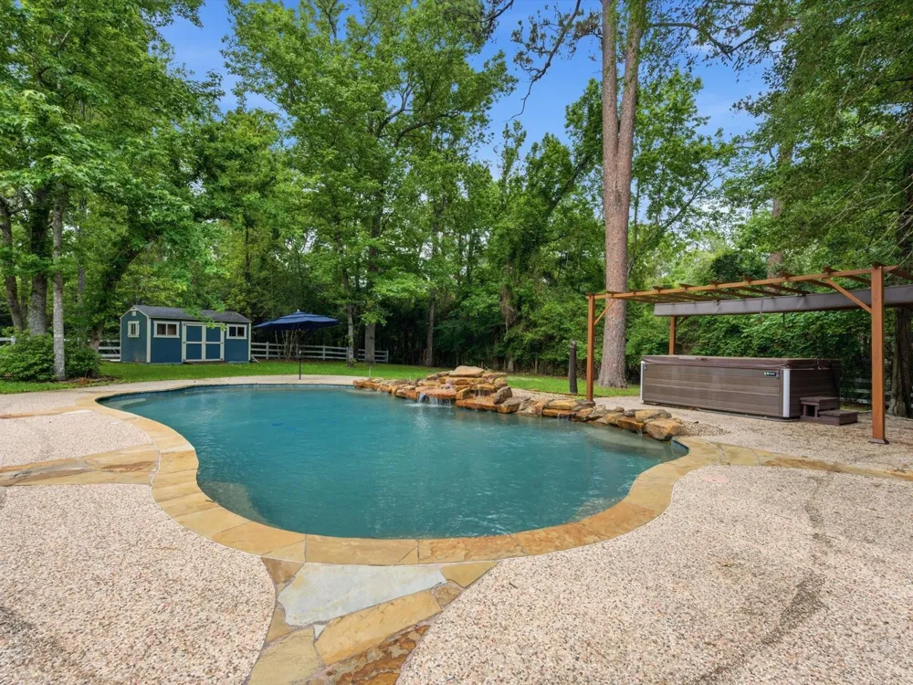 8710 Linn Lane Magnolia, TX 77354