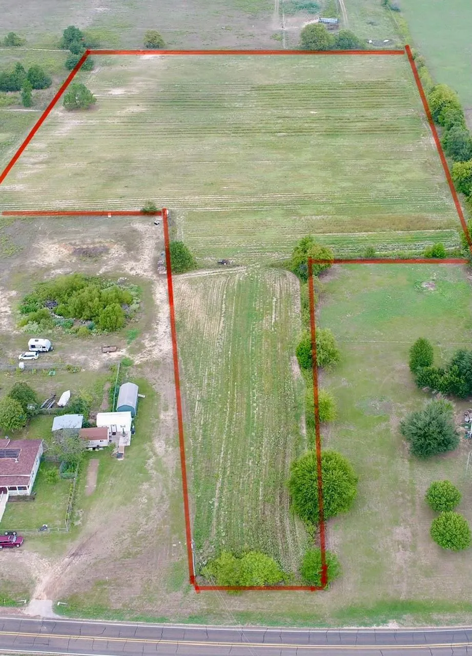 Fm 227 E Grapeland, TX 75844