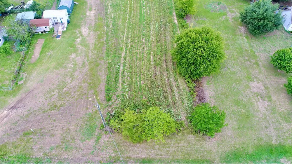 Fm 227 E Grapeland, TX 75844