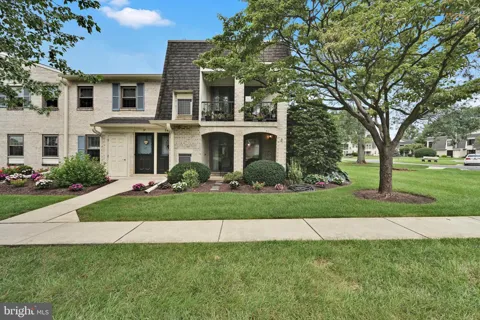 36 VALLEYBROOK DRIVE