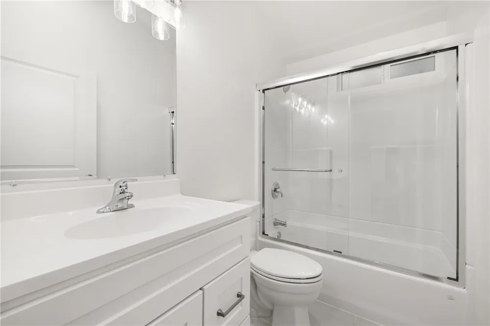 15030 Hesby Street Sherman Oaks, CA 91403