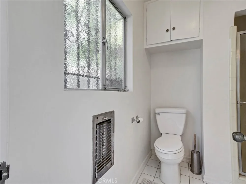 4268 Troost Avenue Studio City, CA 91604