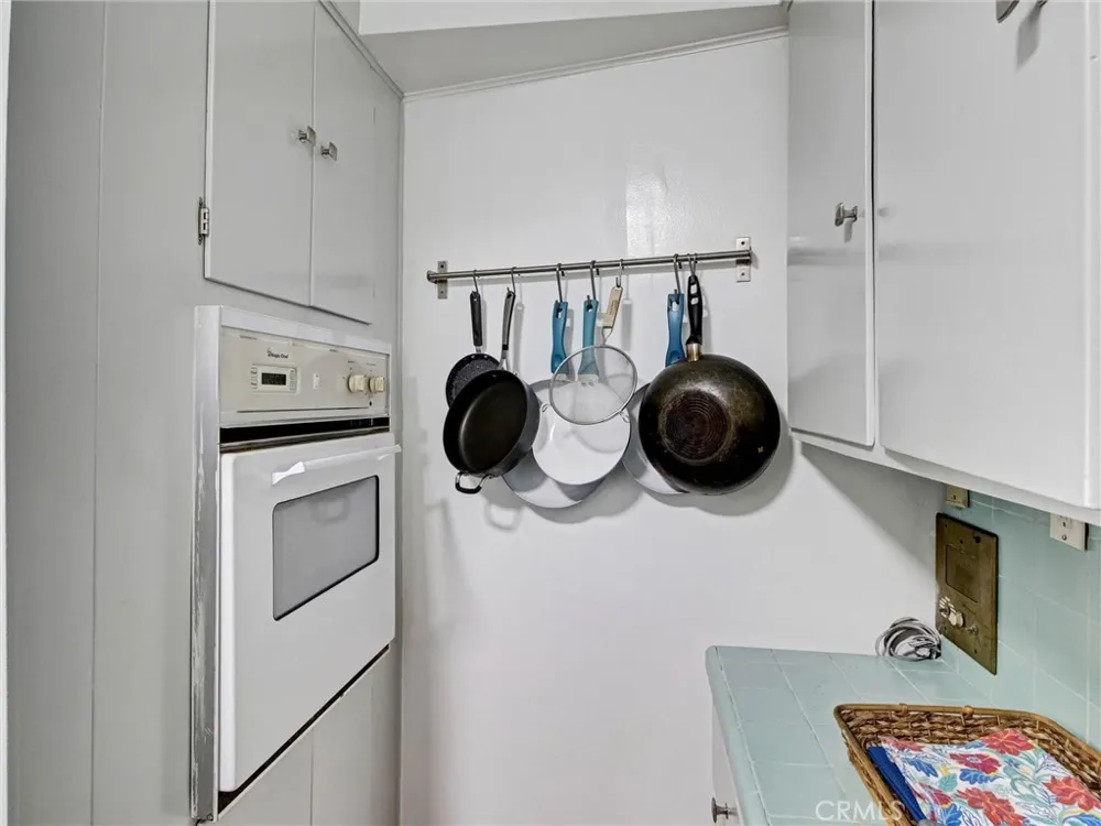 4268 Troost Avenue Studio City, CA 91604